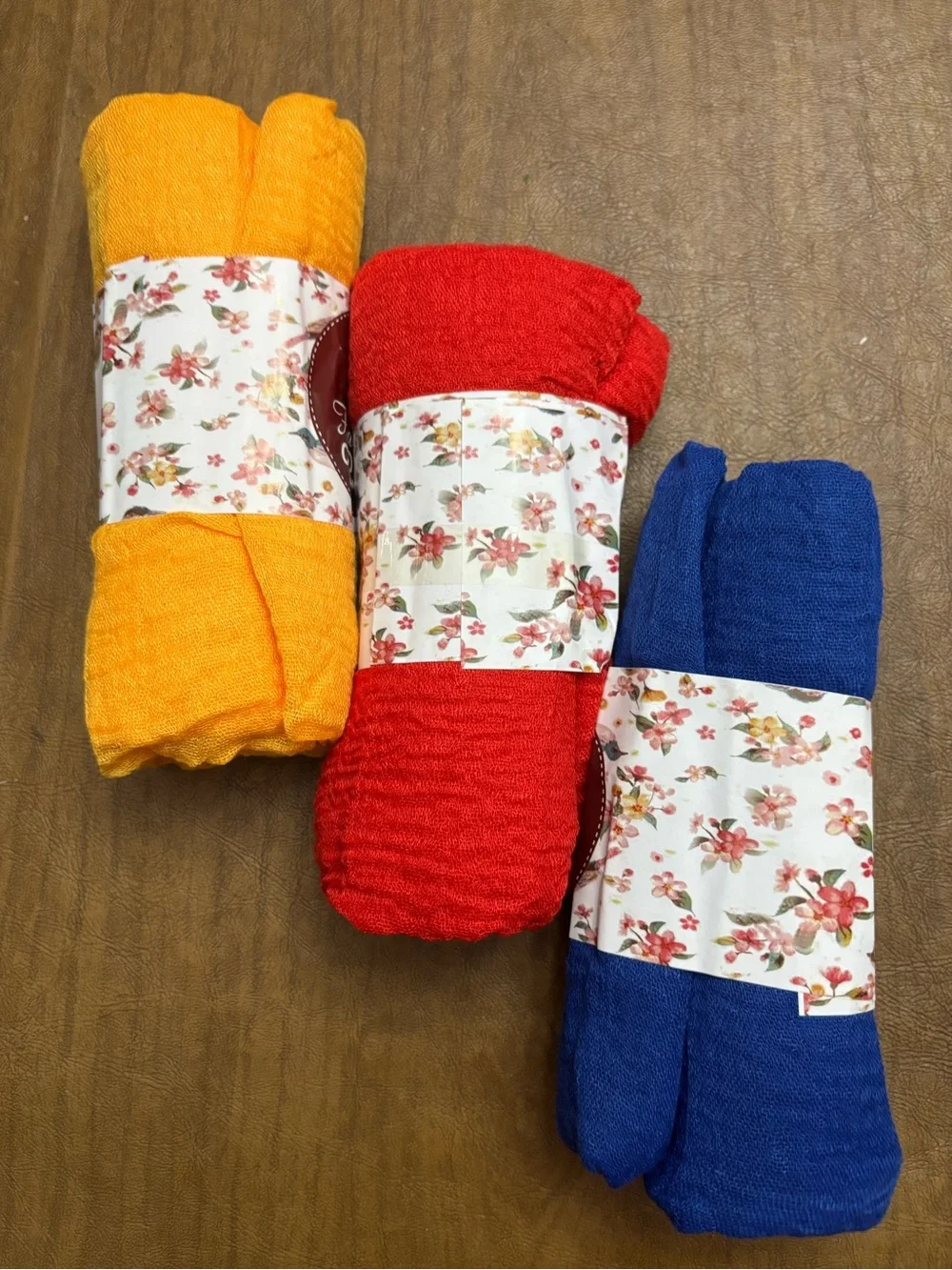 Lightweight Cotton/Linen Women’s Scarf